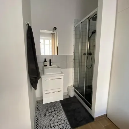 2 Pieces / Neuf - Centre - Place Miot / 1er Ajaccio (Corsica)